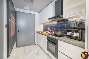 Departamento de lujo, balcón, vista a la ciudad | Tabla de planchar con plancha y wifi gratis