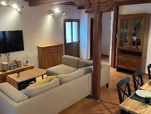 Téléviseur connecté, foyer