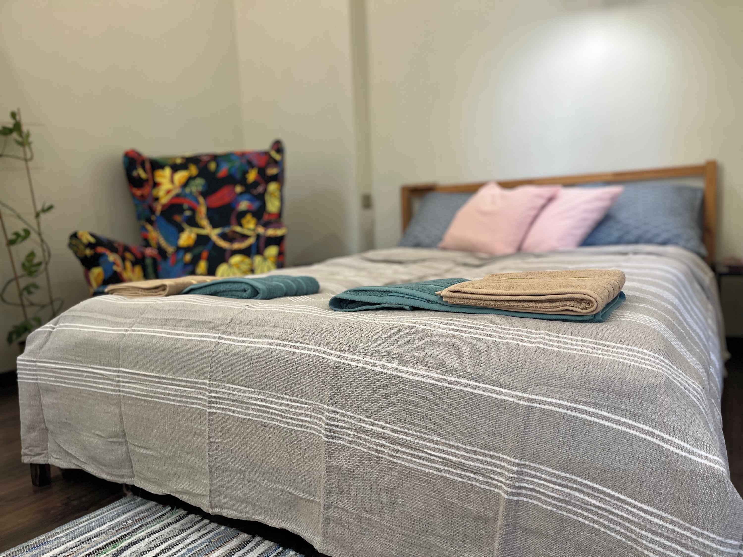 1 bedroom, desk, iron/ironing board, WiFi