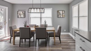 Dining - Game Room - Private Beach Access - Sleeps 8 (Fontana)