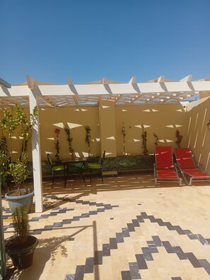 شرفة/رواق