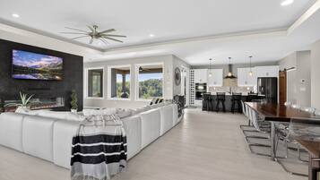 House, 3 Bedrooms | Interior