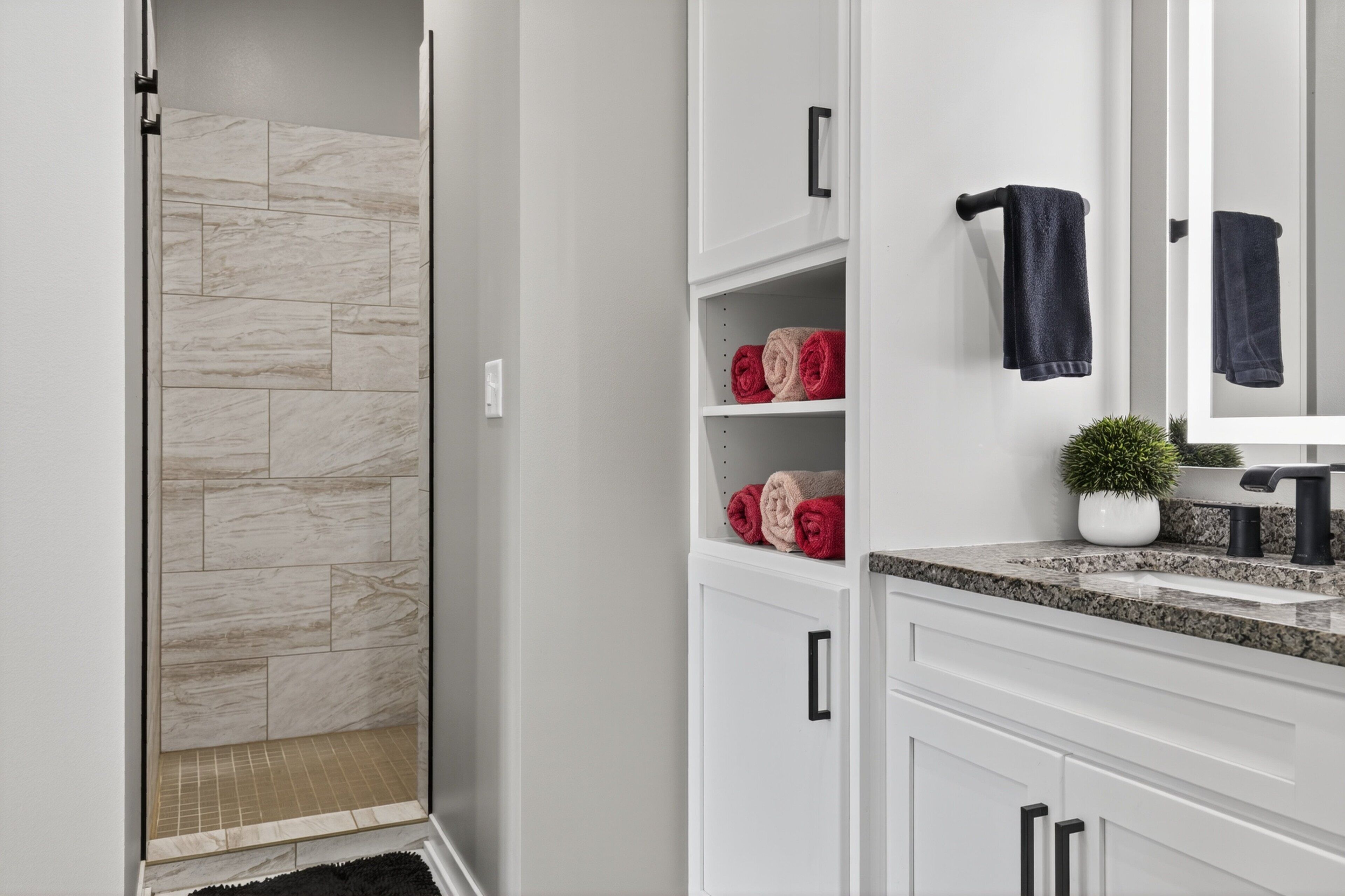 House, 4 Bedrooms | Bathroom | Towels, shampoo