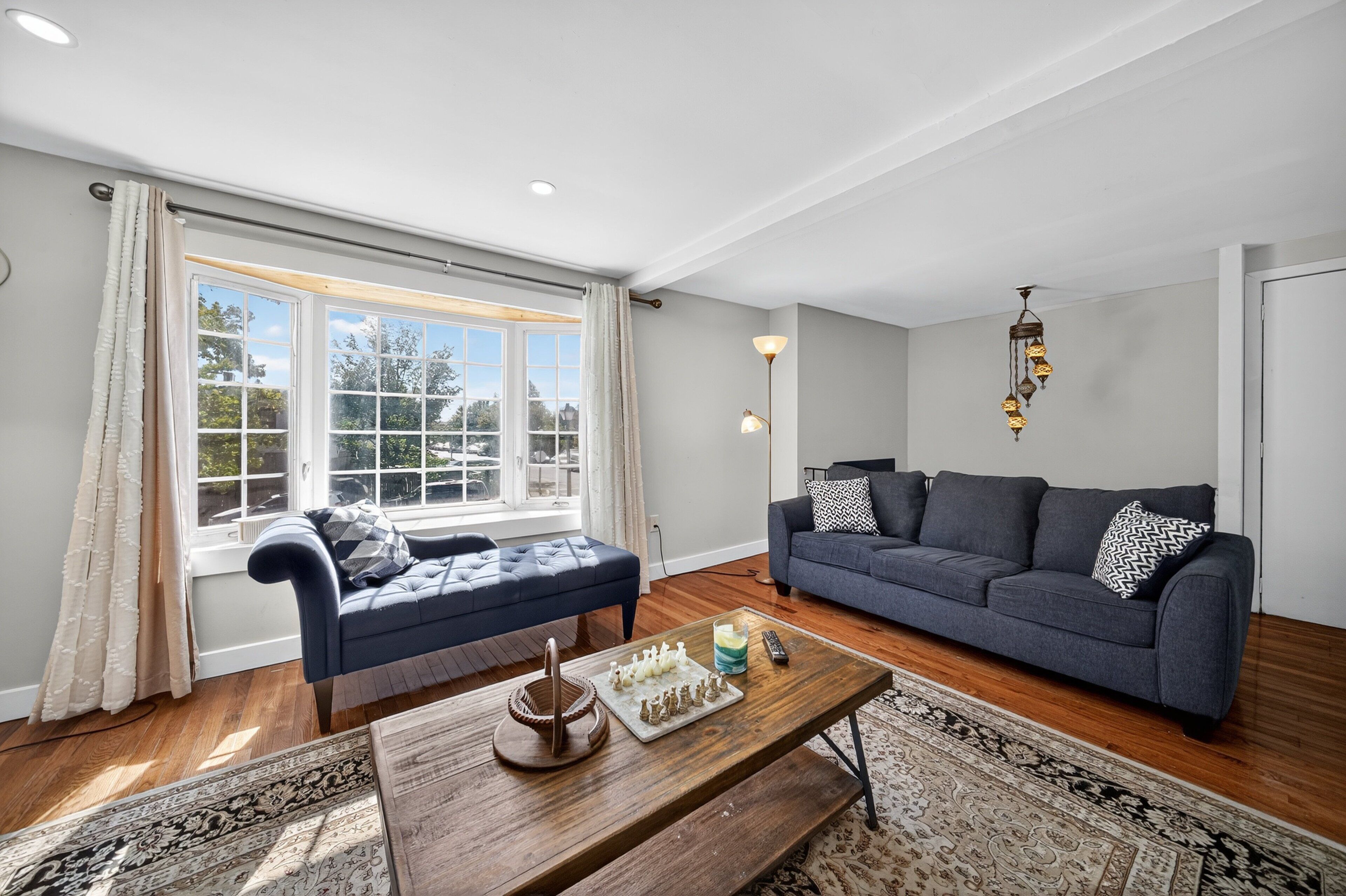 Duplex, 3 Bedrooms | Living area | Smart TV, streaming services