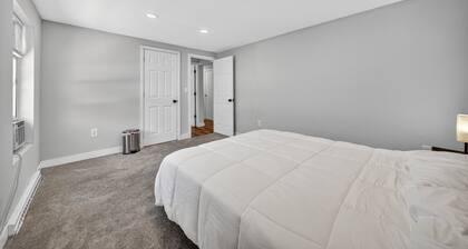 Stylish Downtown Retreat Steps To Nyc 3 Bedroom Duplex