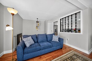 Duplex, 3 Bedrooms | Living area | Smart TV, streaming services