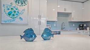 Condo, 1 Bedroom | Interior