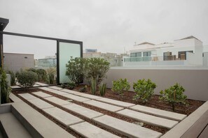 House | 2 bedrooms, Internet - w Comfortable 2BR Stay in Miraflores (Lima)
