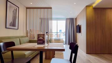 1 habitación y acceso a internet