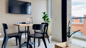 2 habitaciones y acceso a internet