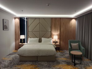 Junior Suite, City View | In-room safe, laptop workspace, blackout drapes, iron/ironing board
