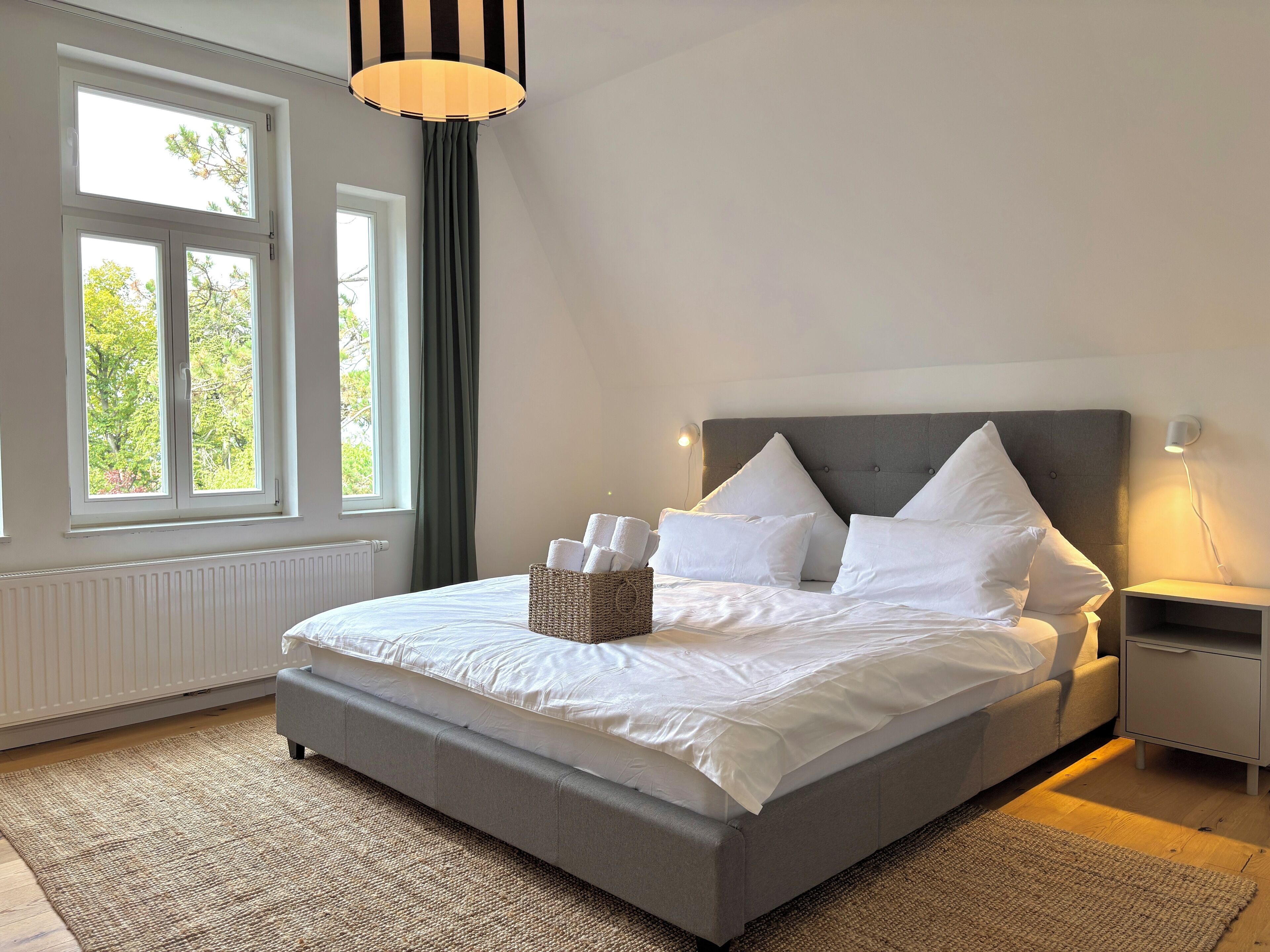 2 Schlafzimmer, Reisekinderbett, kostenloses WLAN, Bettwäsche