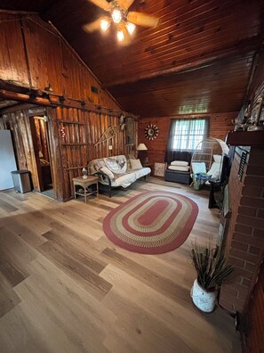 TV connectée, cheminée