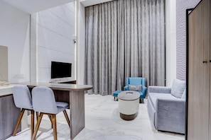 House | 1 bedroom, laptop workspace - Sunday Hotel & Residences Gurugram (Gurugram)