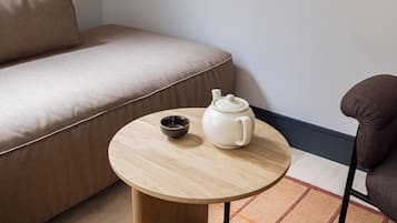 Apartment, 3 Bedrooms, Patio | Laptop workspace, blackout drapes, iron/ironing board, free WiFi