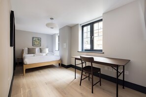 Apartment, 3 Bedrooms, Patio