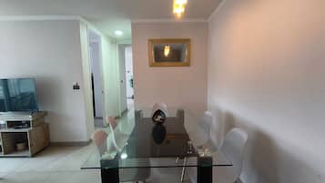 Huoneisto | Ruokailu