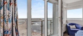 Seafront property with amazing views