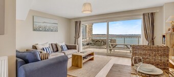 Amazing Uninterrupted Sea Views