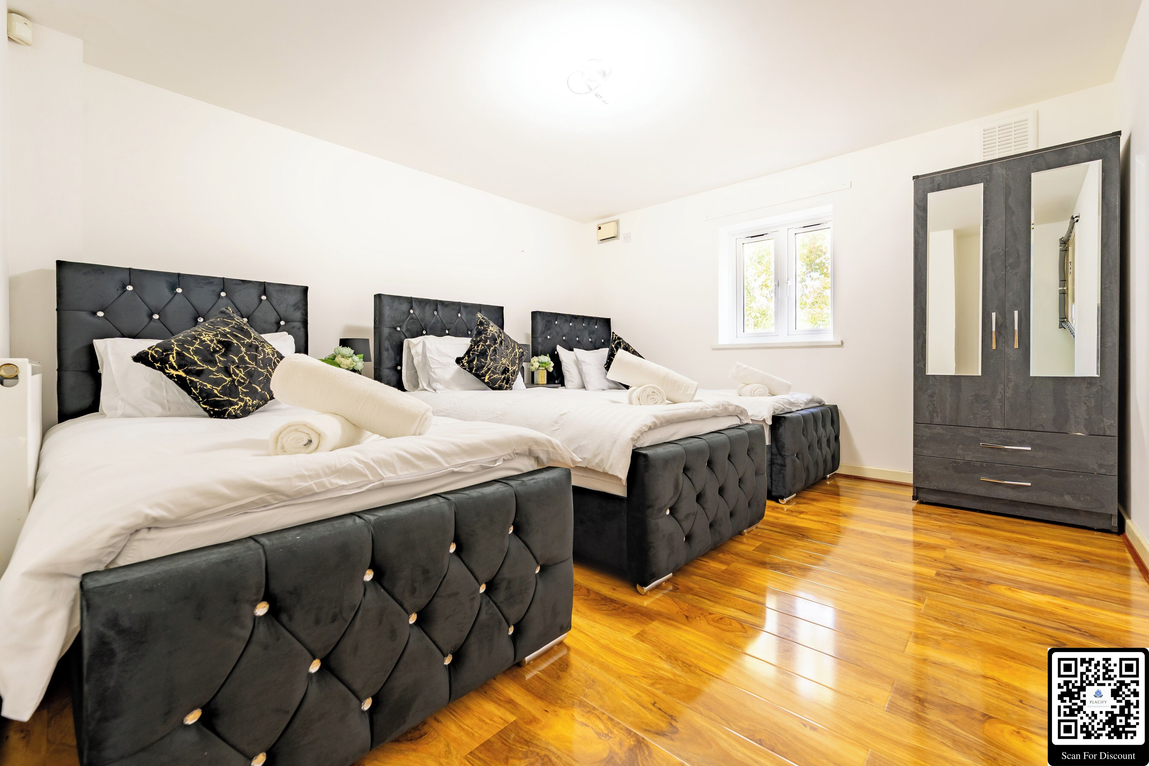 2 bedrooms, iron/ironing board, travel crib, free WiFi