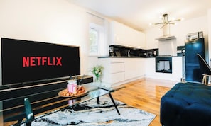 Smart TV, books