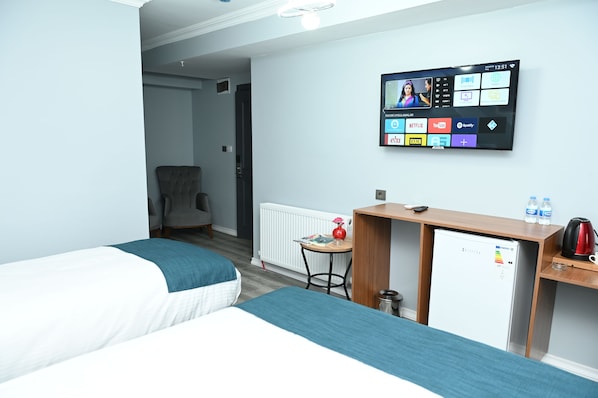 Family Room | In-room safe, desk, soundproofing, iron/ironing board