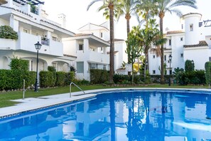 Apartment | Pool