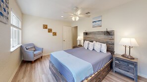 Comfort Cabin, River View | Ruang kerja komputer riba, seterika/papan seterika, Wi-fi percuma 
