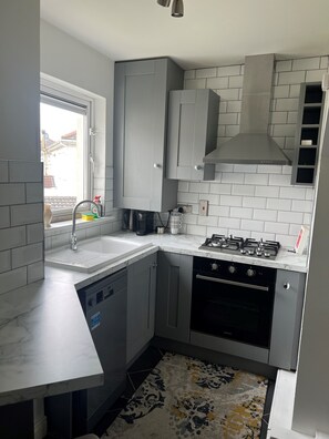 Microwave, oven, stovetop, dishwasher