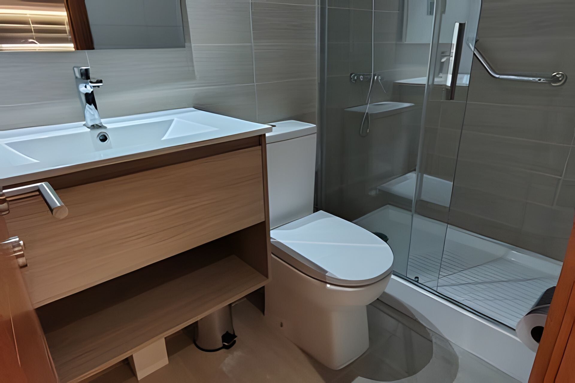 Apartment | Bathroom