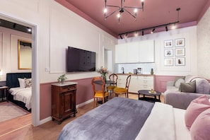 2 chambres, fer et planche à repasser, lit de bébé portatif, Wi-Fi