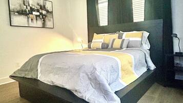 3 habitaciones, tabla de planchar con plancha y wifi gratis