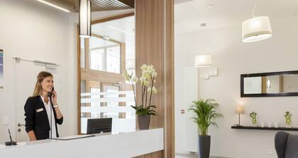 Comfort Triple Room Near Geneva