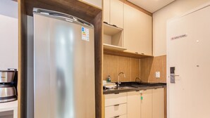 Apartment - Flat na Vila Mariana c Varanda pr x ao Metr (São Paulo)