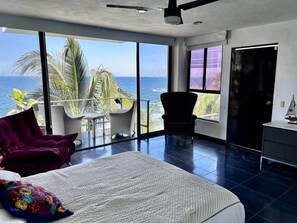 9 soverom, safe på rommet, strykejern/-brett og wi-fi (inkludert)