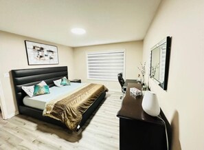 3 bedrooms, iron/ironing board, WiFi, bed sheets