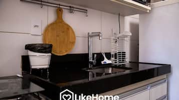 Departamento básico | Cocina privada