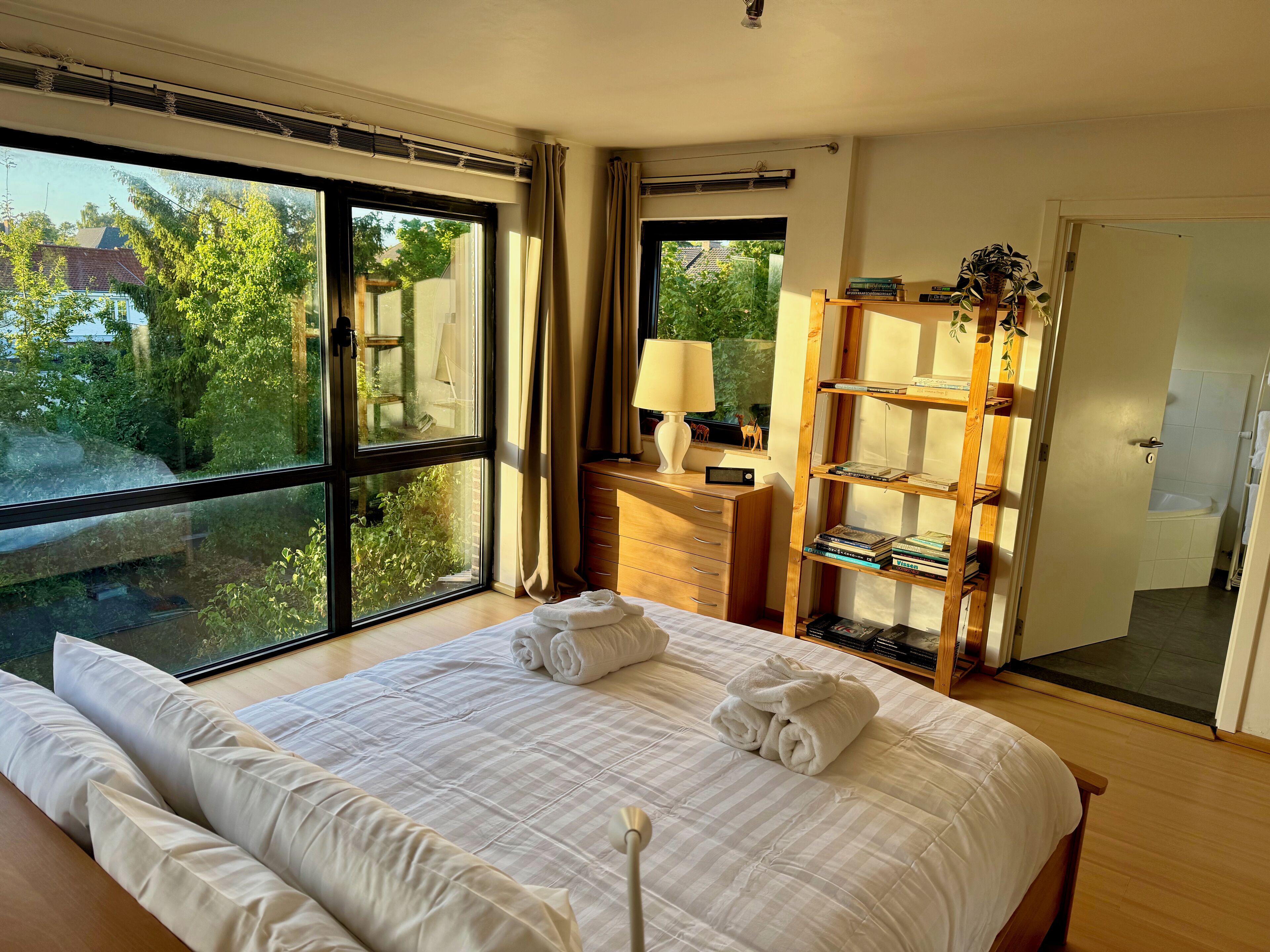 3 間睡房、書桌、熨斗/熨衫板、免費 Wi-Fi