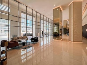 Lobby sitting area - Vogue | Downtown near Dubai Mall | Burj Khalifa (Dubai)