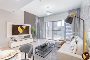 Apartment, Balcony, Canal View