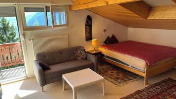 3 chambres, fer et planche Ă repasser, Wi-Fi, draps fournis