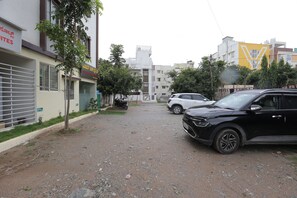 Free self-parking