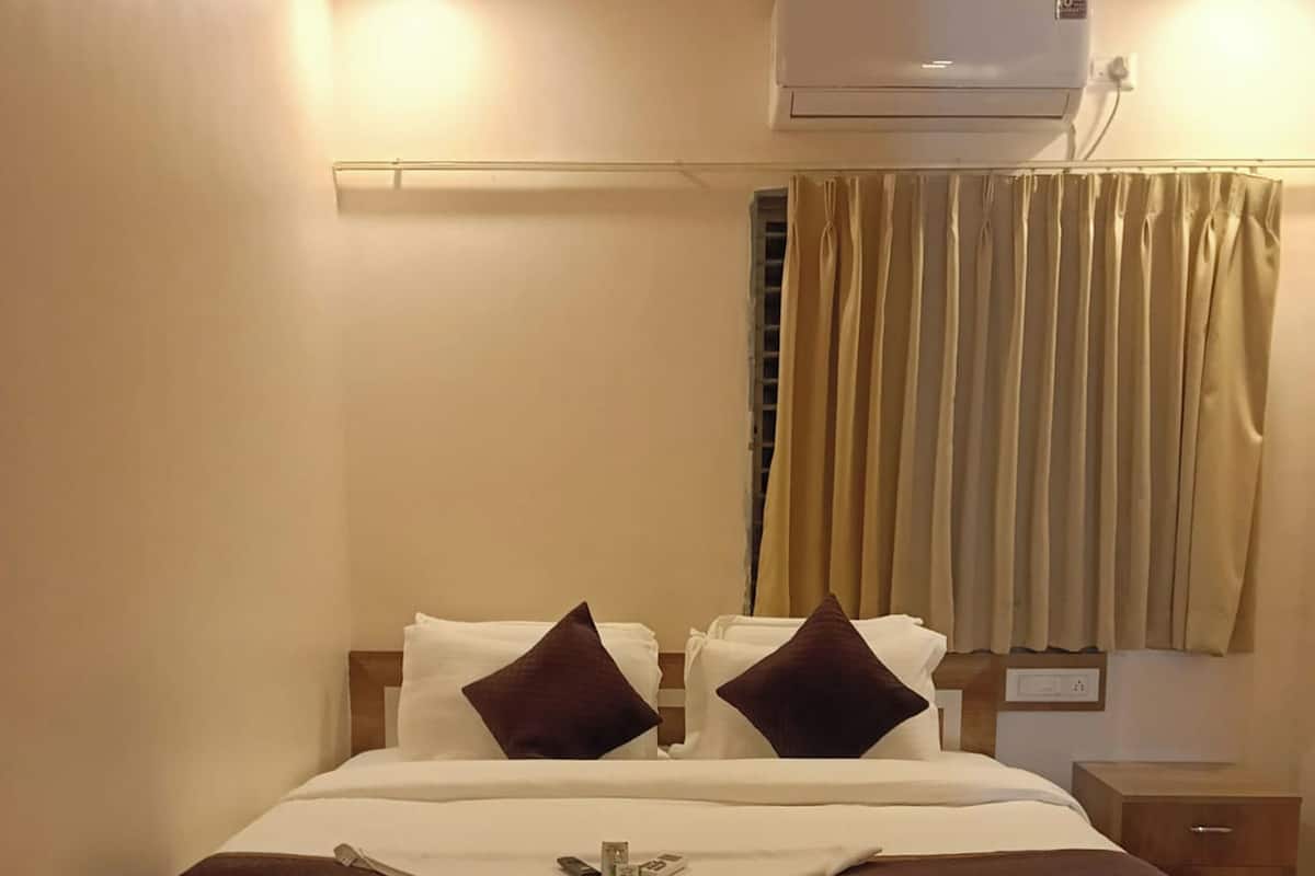 Bureau, lits pliants/supplémentaires, Wi-Fi gratuit, draps fournis