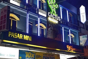 Front of property - The Colony By Cactus Hotel Johor Jaya (Johor Bahru)