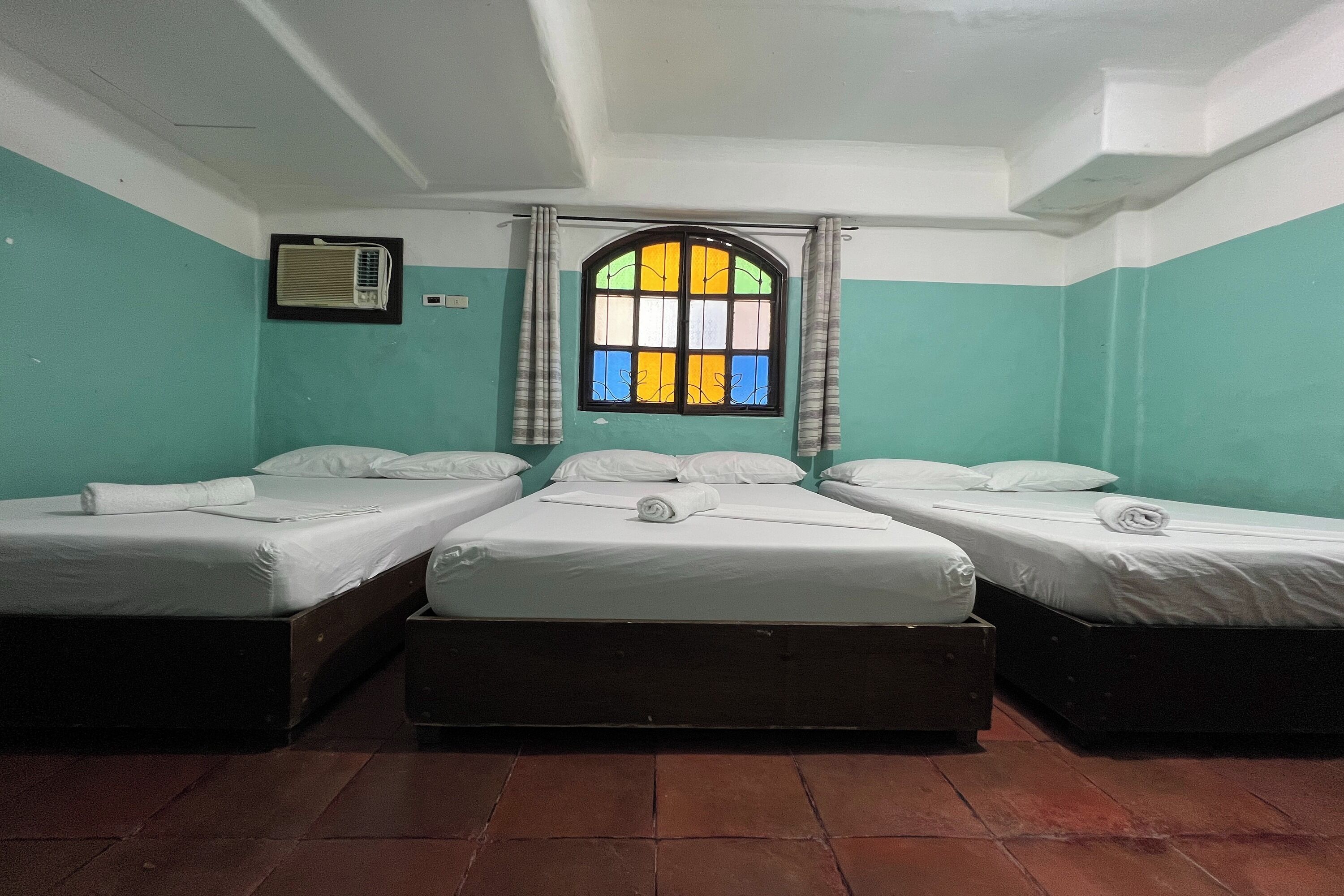 Desk, WiFi (free), bed sheets