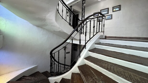 Unclassified image, 1 of 46, button - Bangera Inn (Puerto Galera)