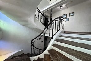 Staircase - Bangera Inn (Puerto Galera)