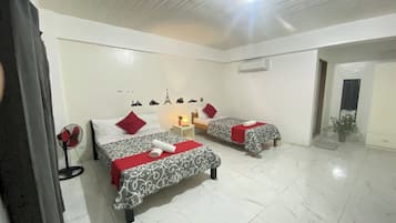 Camas extra, wifi gratis y ropa de cama