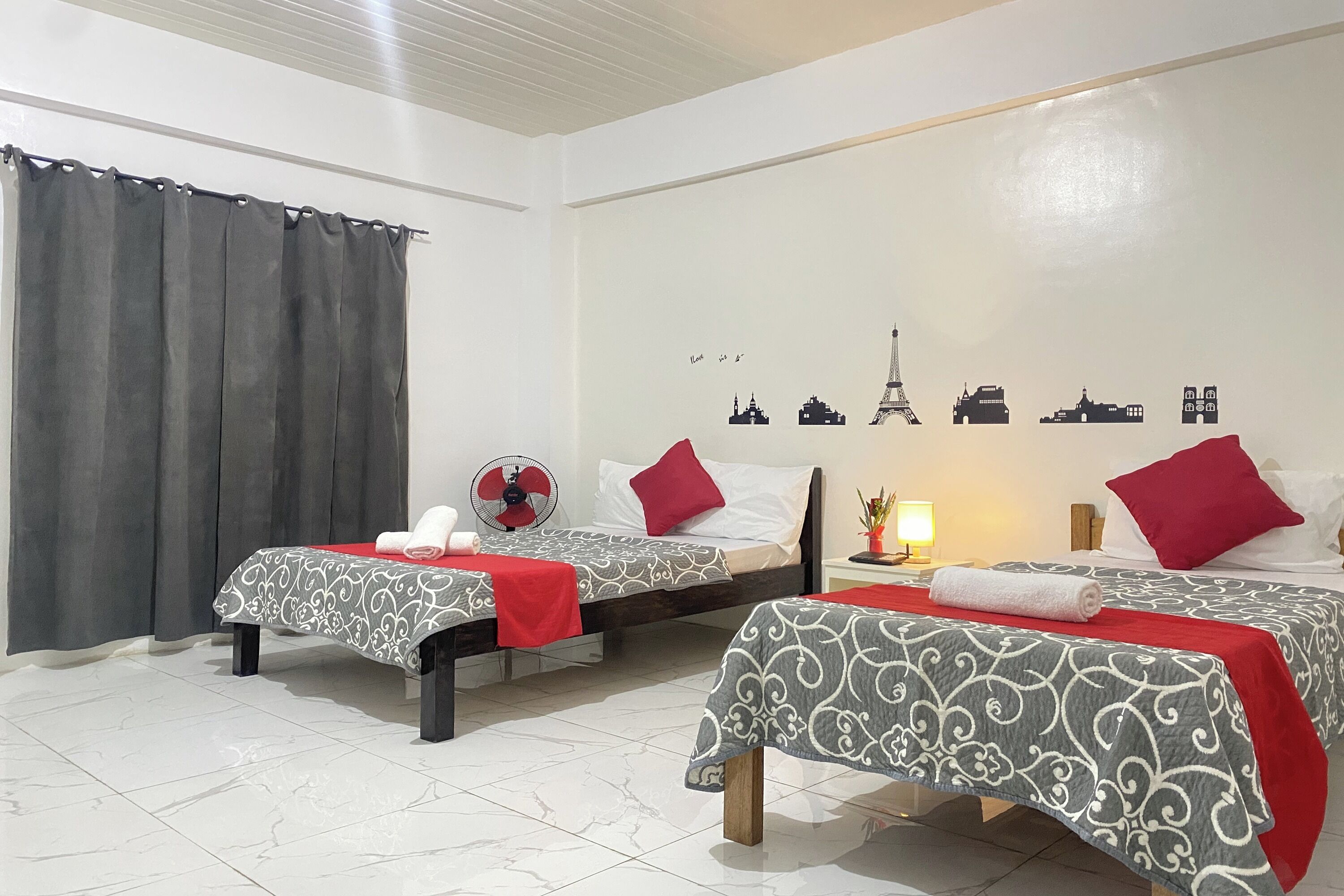 Chambre Double | Wi-Fi gratuit, draps fournis