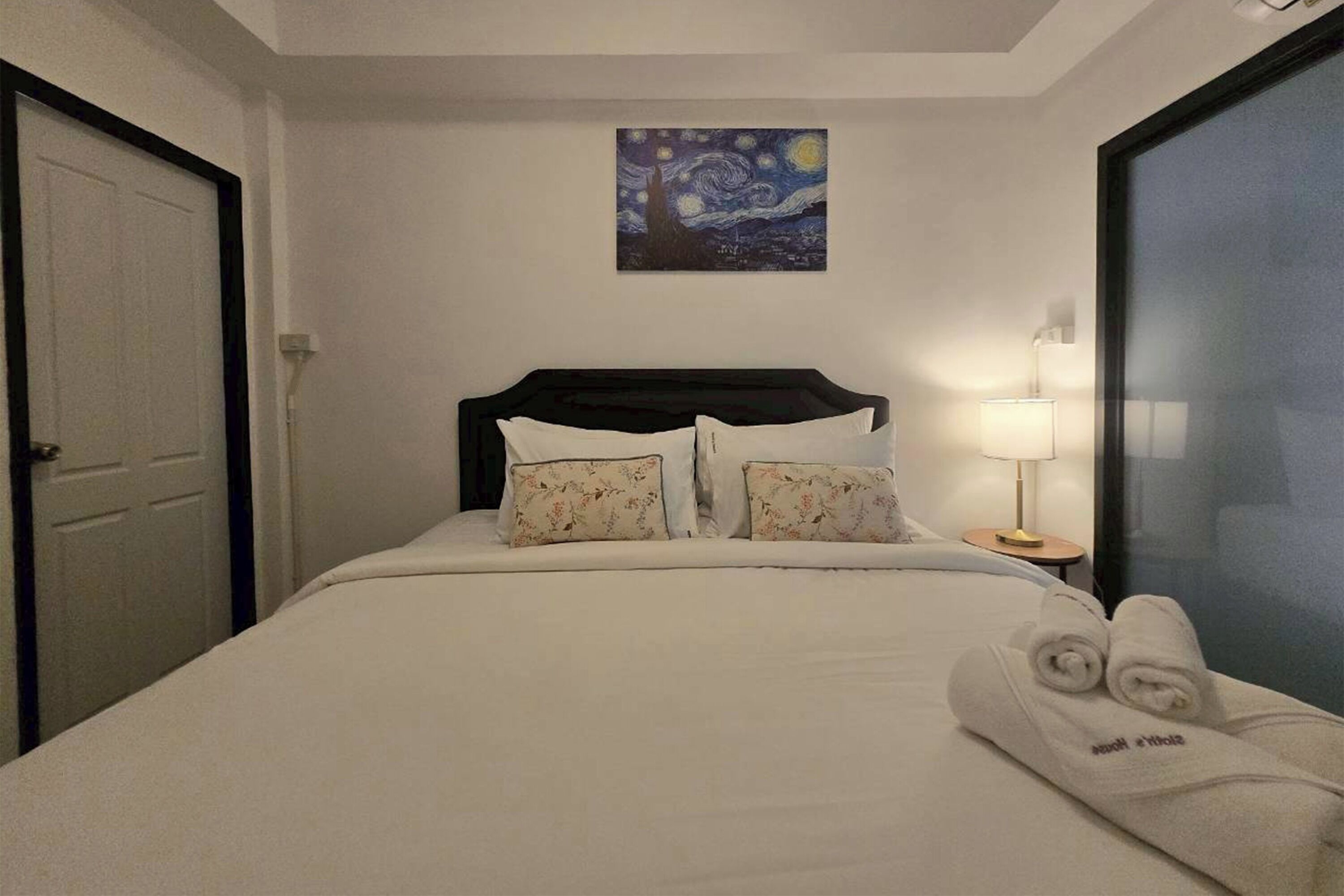 House, 3 Bedrooms | Desk, iron/ironing board, free WiFi, bed sheets